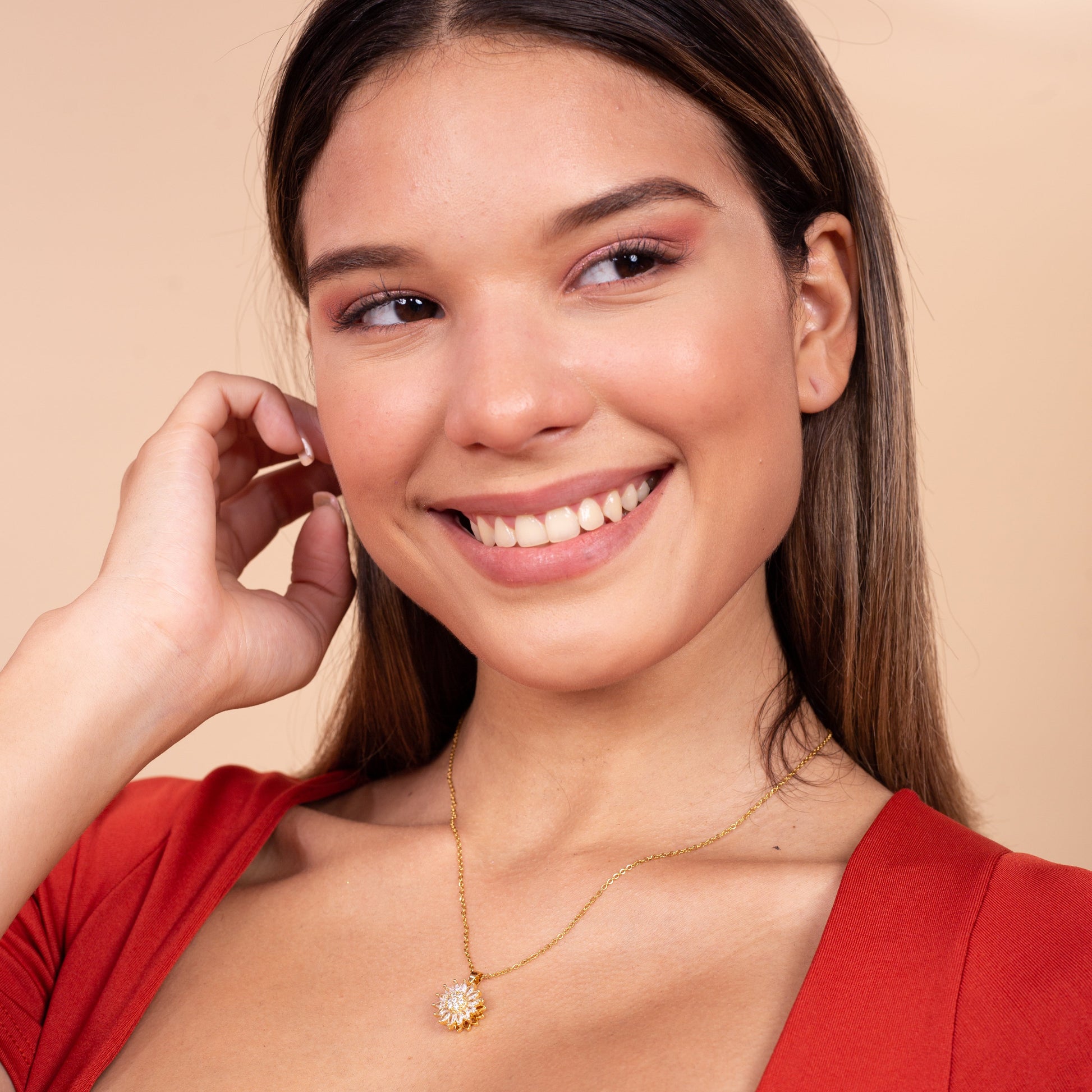 Collar Girasol Giratorio – Tiendas Perú